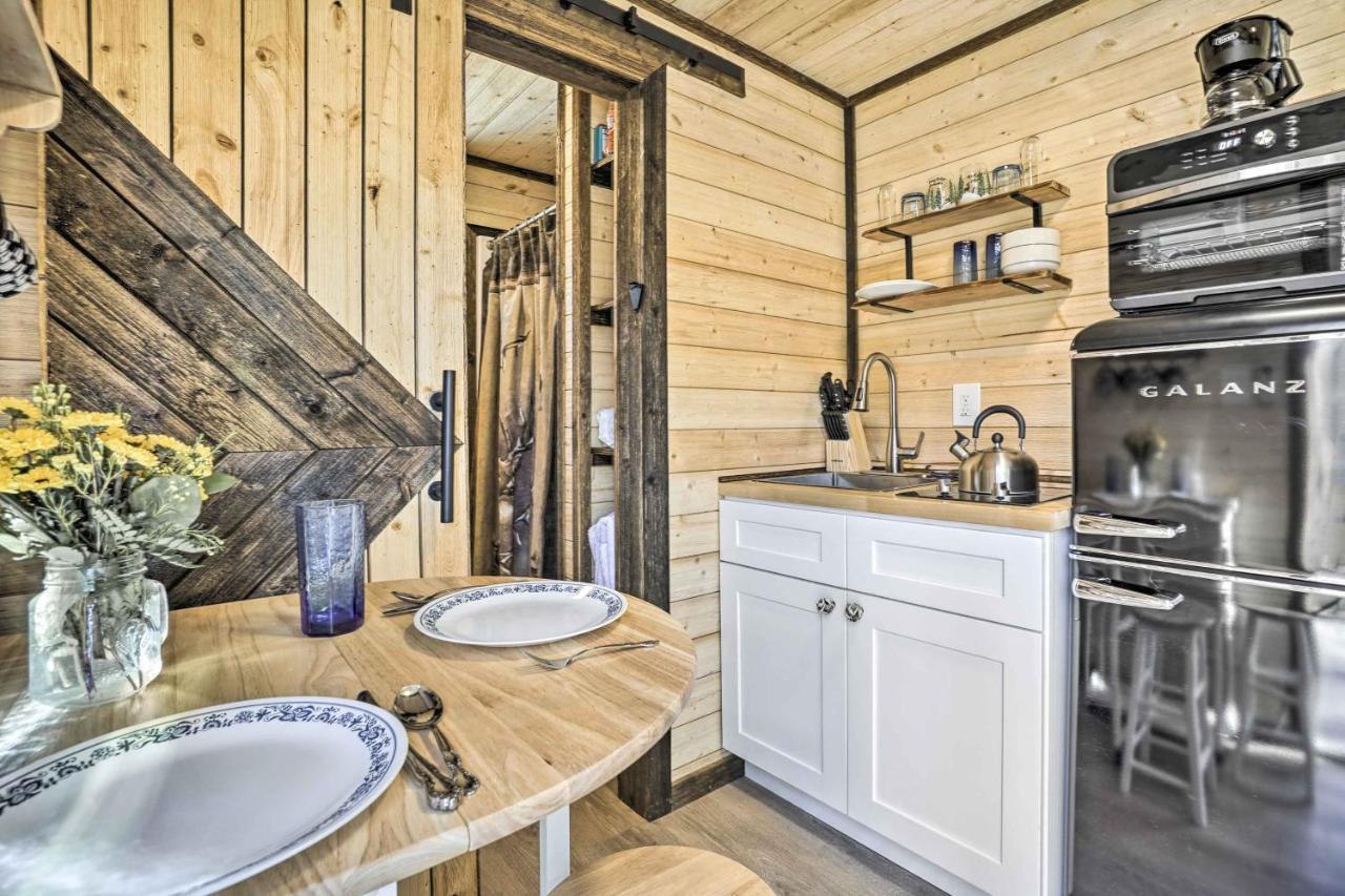 Tiny Home With Hot Tub By Mohican State Park! Loudonville Kültér fotó