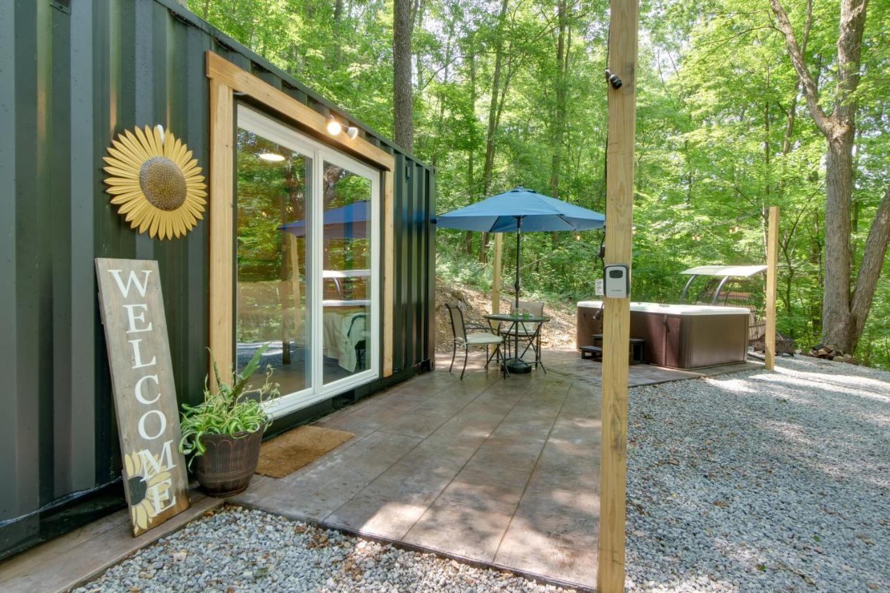 Tiny Home With Hot Tub By Mohican State Park! Loudonville Kültér fotó