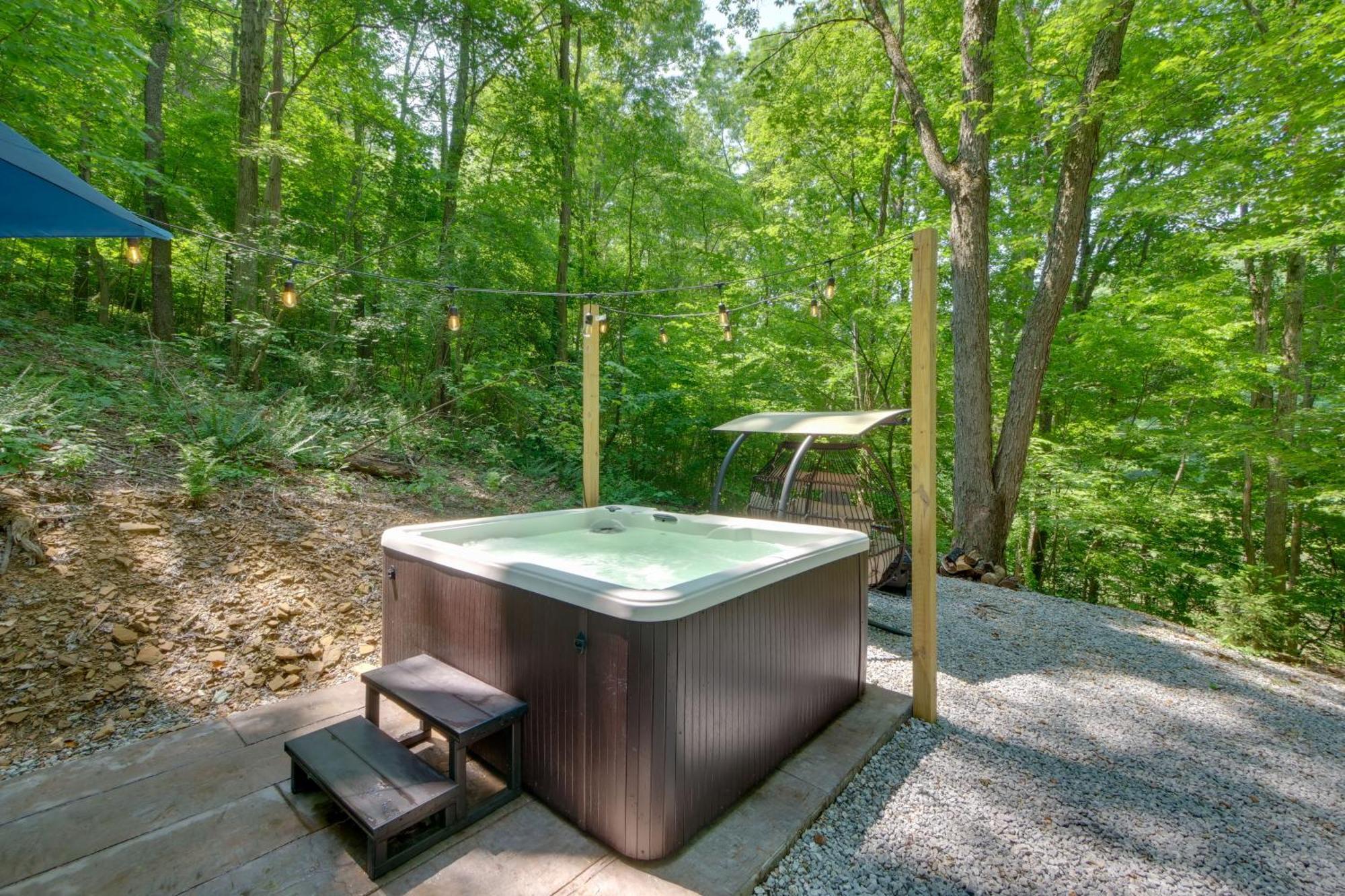 Tiny Home With Hot Tub By Mohican State Park! Loudonville Kültér fotó